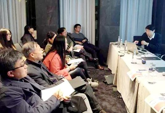 中国新闻代表团与意华媒举行座谈探索融合发展